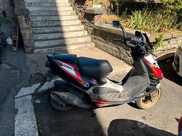 Aprilia 50 sr iniezione