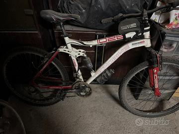 Mountainbike  nuzzi /tecnobike