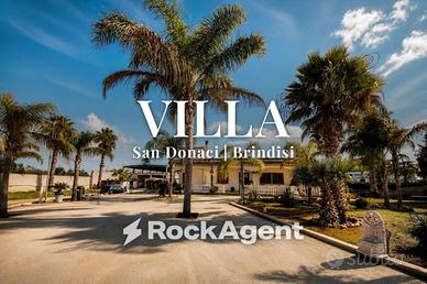 Villa di 356 m² con 5 locali a San Donaci