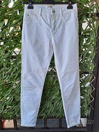 2 pantaloni ragazza Bershka e Pimkie-EUR 34