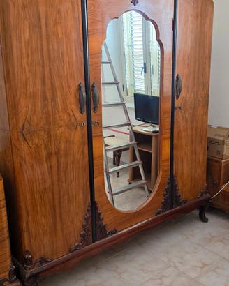 Camera da letto vintage in legno 