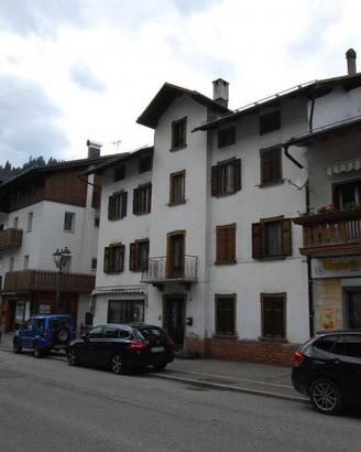 Villetta a schiera di 475 m² con più di 5 locali a