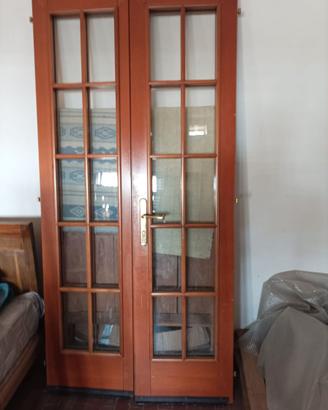 Portefinestre in legno modello Inglesina