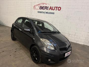 Toyota Yaris 1.0 5 porte Sol