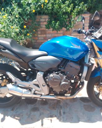 Honda hornet 600