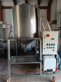 Contenitore-miscelatore per invasettamento miele
