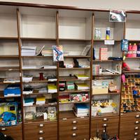 Arredo attività commerciale