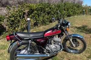 Moto kawasaki 400 mach II 1978 TARGA ORO