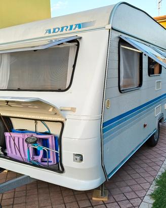 roulotte adria altea 502 dt