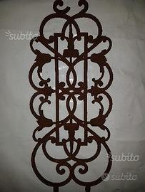Decoro in ghisa d'epoca