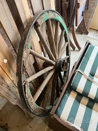 Ruota antica carro buoi