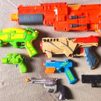 GIOCATTOLI VARI DA COMPLETARE O PER RICAMBI.