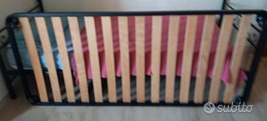 Rete singola a doghe con ruote