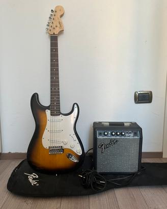 Chitarra elettrica Squier Affinity Stratocaster
