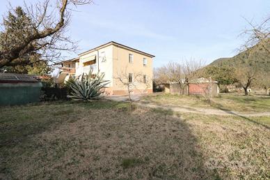 BIFAMILIARE A TERNI