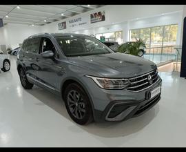 VOLKSWAGEN Tiguan Allspace 2.0 TDI SCR DSG Life