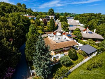 VILLA SINGOLA A MONTEBELLUNA
