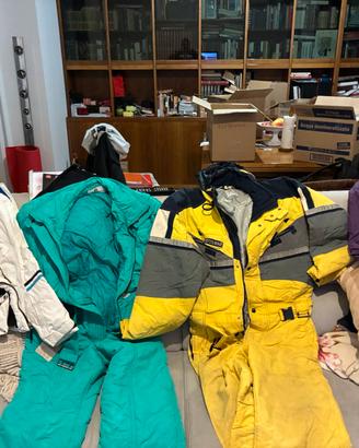 Tute e sci completi da adulto e bambino