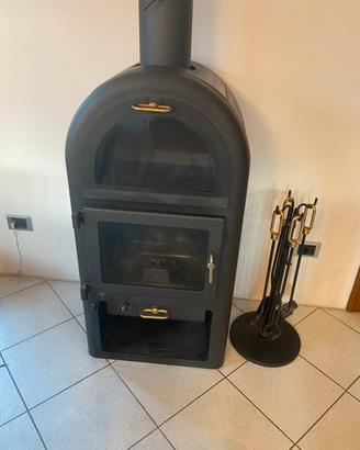 Stufa a legna con forno SCAN