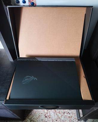 ASUS ROG STRIX G713P