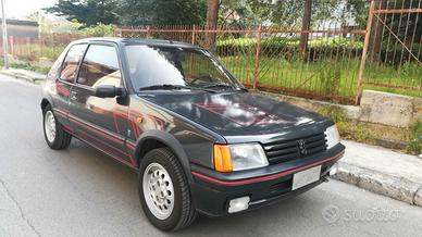 Peugeot 205 - 1989