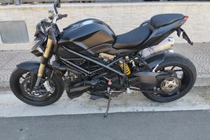 Ducati 848 PERMUTO con alfa romeo 156 o Brera td