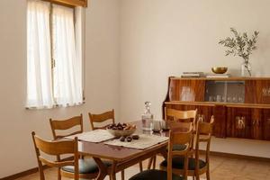 Villa di 220 m² con più di 5 locali e box auto a P