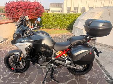 Ducati Multistrada V4 S Travel & Radar