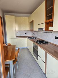 CUCINA COMPLETA CON PIANO INDUZIONE