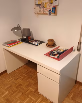 scrivania ikea malm