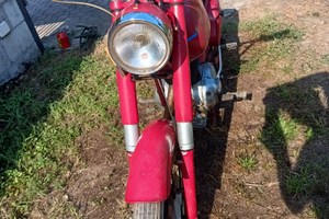 Moto d'epoca del 1961