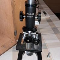 Microscopio Pallas (made in Japan)