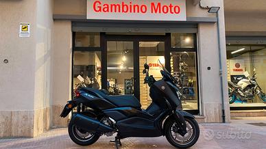 Yamaha X-Max 300 TECH MAX