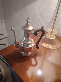 Caffettiera in argento antica 