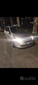 Renault Megane Scenic  3 serie