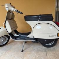 VESPA P200E