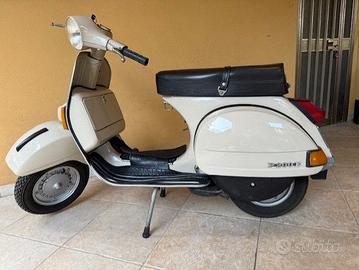 VESPA P200E