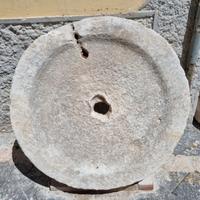 Macina in pietra di granito