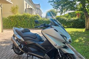 yamaha t max 530