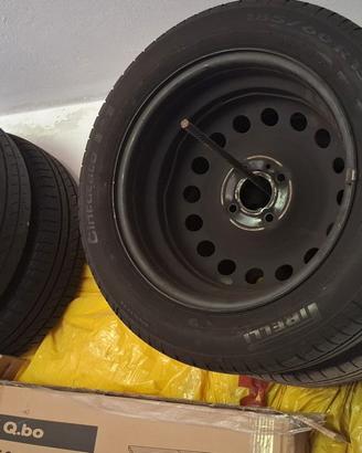 cerchi per ruote   185/60 R15 88H