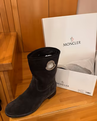 stivaletti Moncler originali