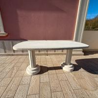 Tavolo in pietra  marmo per giardino, casa, villa