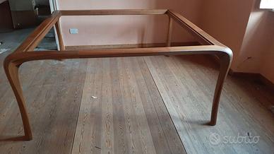 Tavolo  di design  "Whity " Roberto Lazzeroni