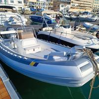 Gommone novurania 7.50 YAMAHA 150 2tempi