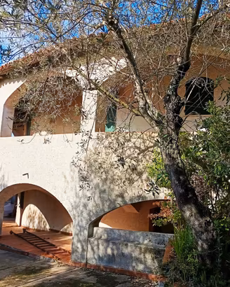 Grande Villa a Sassari - Loc. li mucci -