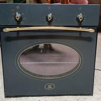 Forno Indesit ad incasso