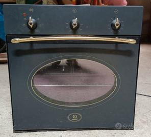 Forno Indesit ad incasso