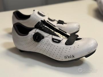 Scarpe ciclismo strada Fizik