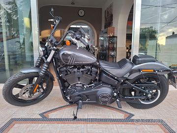 Harley davidson softail street bob 114