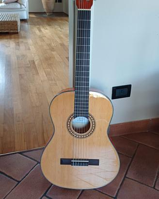 chitarra classica nuova